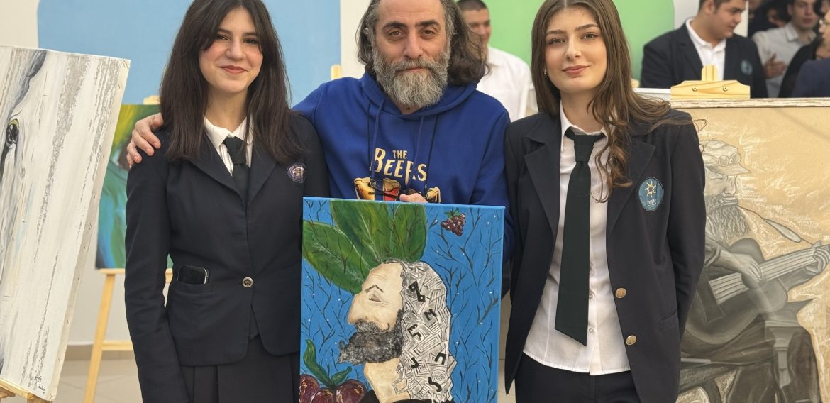 ნინო დგებუაძისა და ელენე მაისაძის პერსონალური გამოფენა