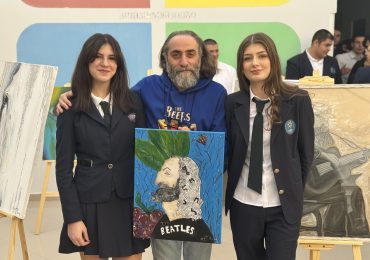 ნინო დგებუაძისა და ელენე მაისაძის პერსონალური გამოფენა